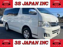 2011 Toyota Hiace