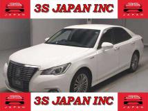 2017 Toyota Crown Hybrid