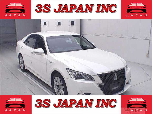 2013 Toyota Crown