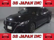 2015 Toyota Crown Hybrid