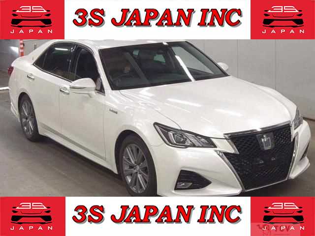 2016 Toyota Crown Hybrid