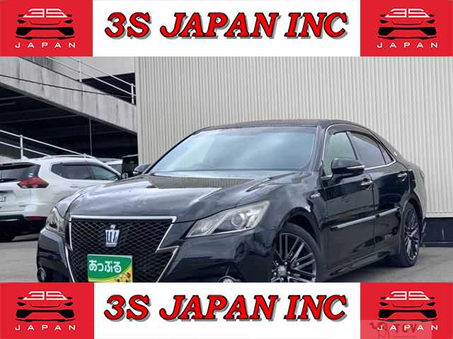 2014 Toyota Crown