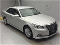 2017 Toyota Crown Hybrid