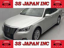2017 Toyota Crown Hybrid