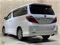 2012 Toyota Alphard