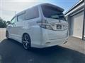2012 Toyota Vellfire