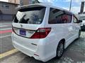 2014 Toyota Alphard