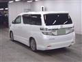 2013 Toyota Vellfire