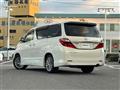 2013 Toyota Alphard