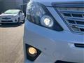 2013 Toyota Alphard