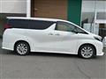 2015 Toyota Alphard