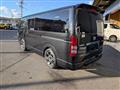 2009 Toyota Hiace
