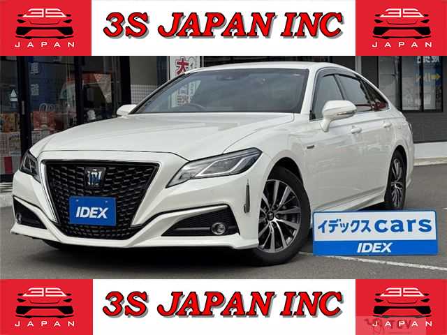 2019 Toyota Crown Hybrid