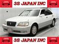 2000 Toyota Crown Majesta