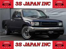 1999 Toyota Hilux Sports Pickup