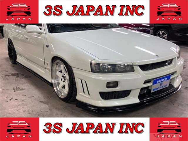 2000 Nissan Skyline