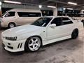 2000 Nissan Skyline