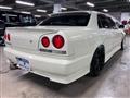 2000 Nissan Skyline