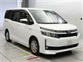 2014 Toyota Voxy