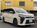 2017 Toyota Voxy