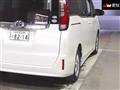 2015 Toyota Noah
