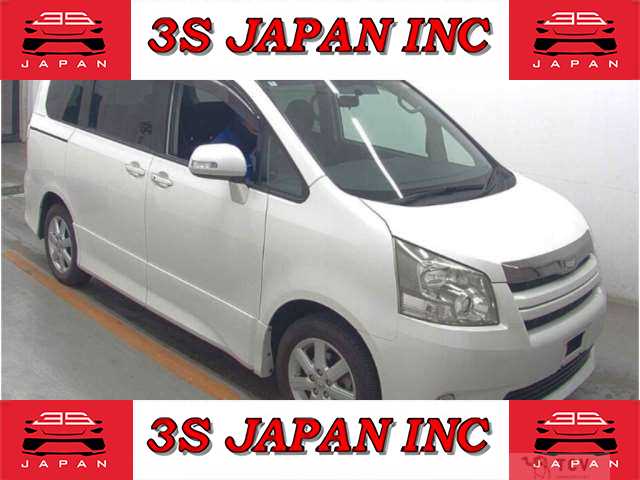 2010 Toyota Noah