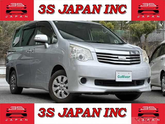 2013 Toyota Noah