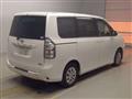 2010 Toyota Voxy