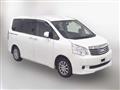 2013 Toyota Noah