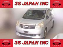 2012 Toyota Noah
