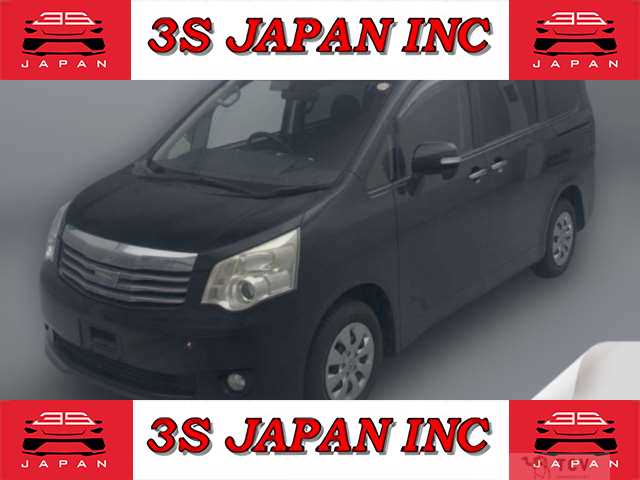 2013 Toyota Noah