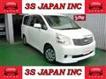 2010 Toyota Noah