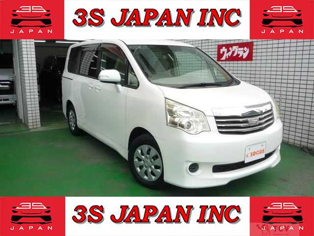 2010 Toyota Noah