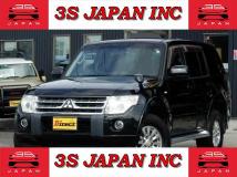 2010 Mitsubishi Pajero