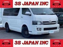 2009 Toyota Hiace