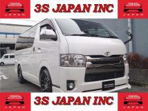 2015 Toyota Hiace