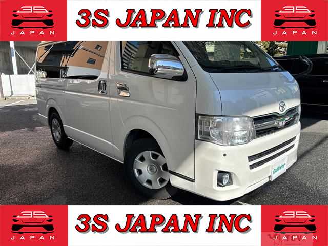 2013 Toyota Regiusace Van