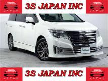 2017 Nissan Elgrand