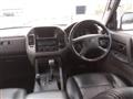 2002 Mitsubishi Pajero