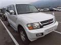 2002 Mitsubishi Pajero