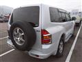 2002 Mitsubishi Pajero