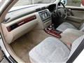 2001 Toyota Crown Majesta