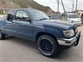 2003 Toyota Hilux