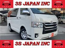 2015 Toyota Hiace