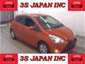 2017 Toyota Vitz