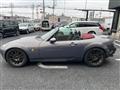 2005 Mazda Roadster