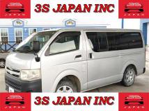 2011 Toyota Hiace