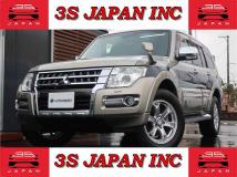 2012 Mitsubishi Pajero