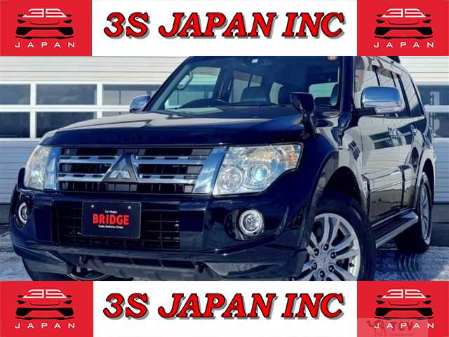 2013 Mitsubishi Pajero