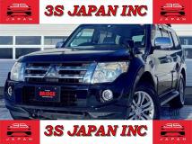 2013 Mitsubishi Pajero